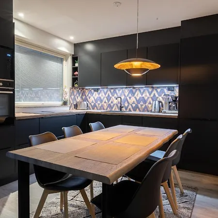 Rovakatu B12 アパート ロヴァニエミ